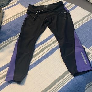 Nike workout Capri pants Dri fit